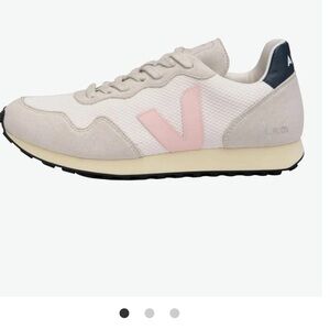 Veja SDU Alveomesh Off-White Sneakera Sz Women’s 6